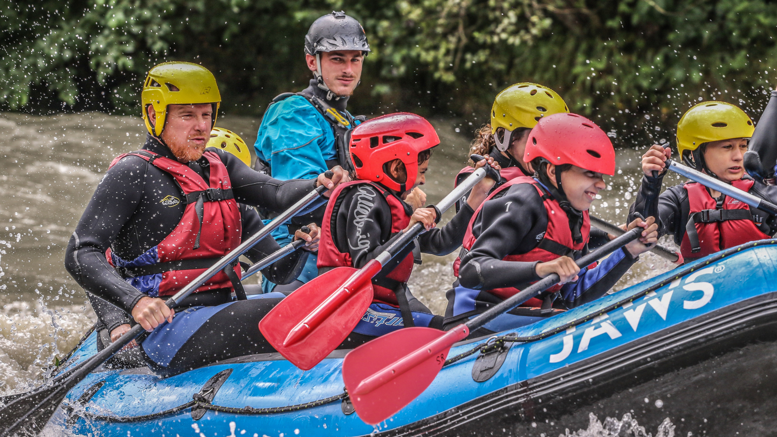 Rafting LOISIRS - Chamonix - Adventures Payraud Session Raft ©