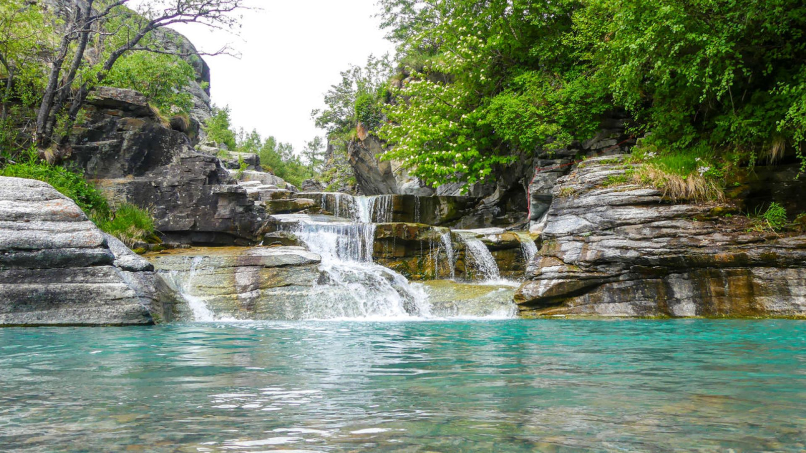 Cascade de la Lame on the Ecot canyon