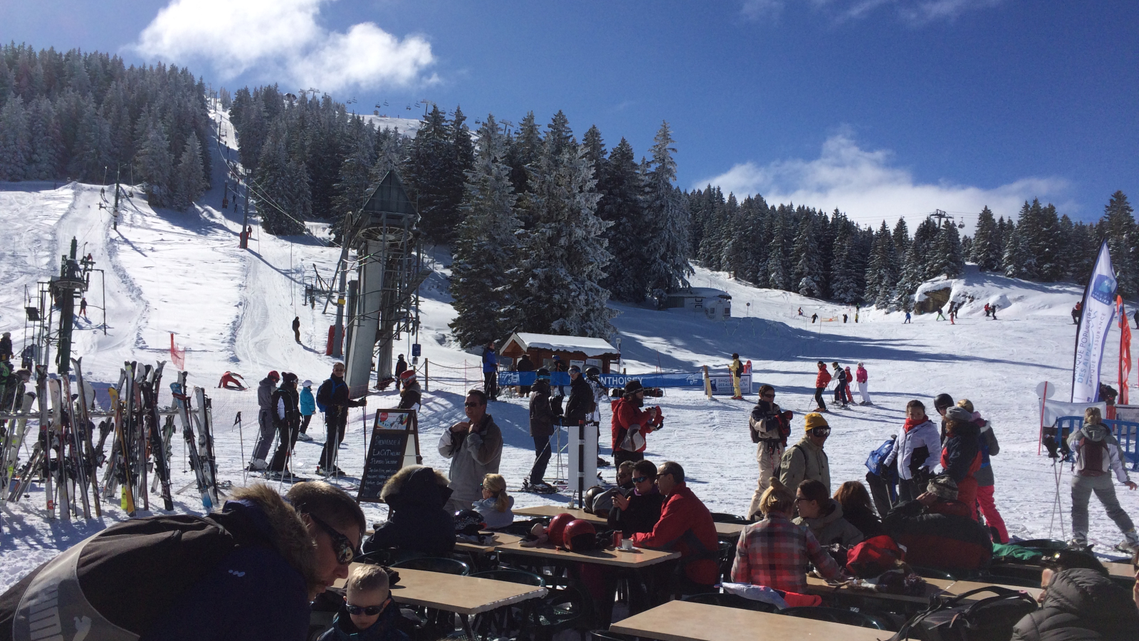 Terrasse sur les pistes