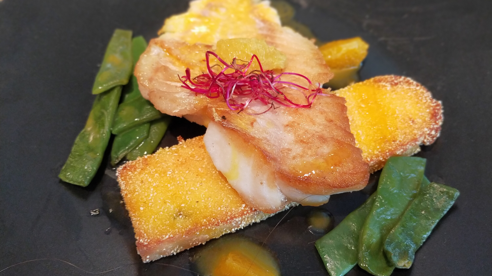 Plat au restaurant le Sorgia à Lancrans