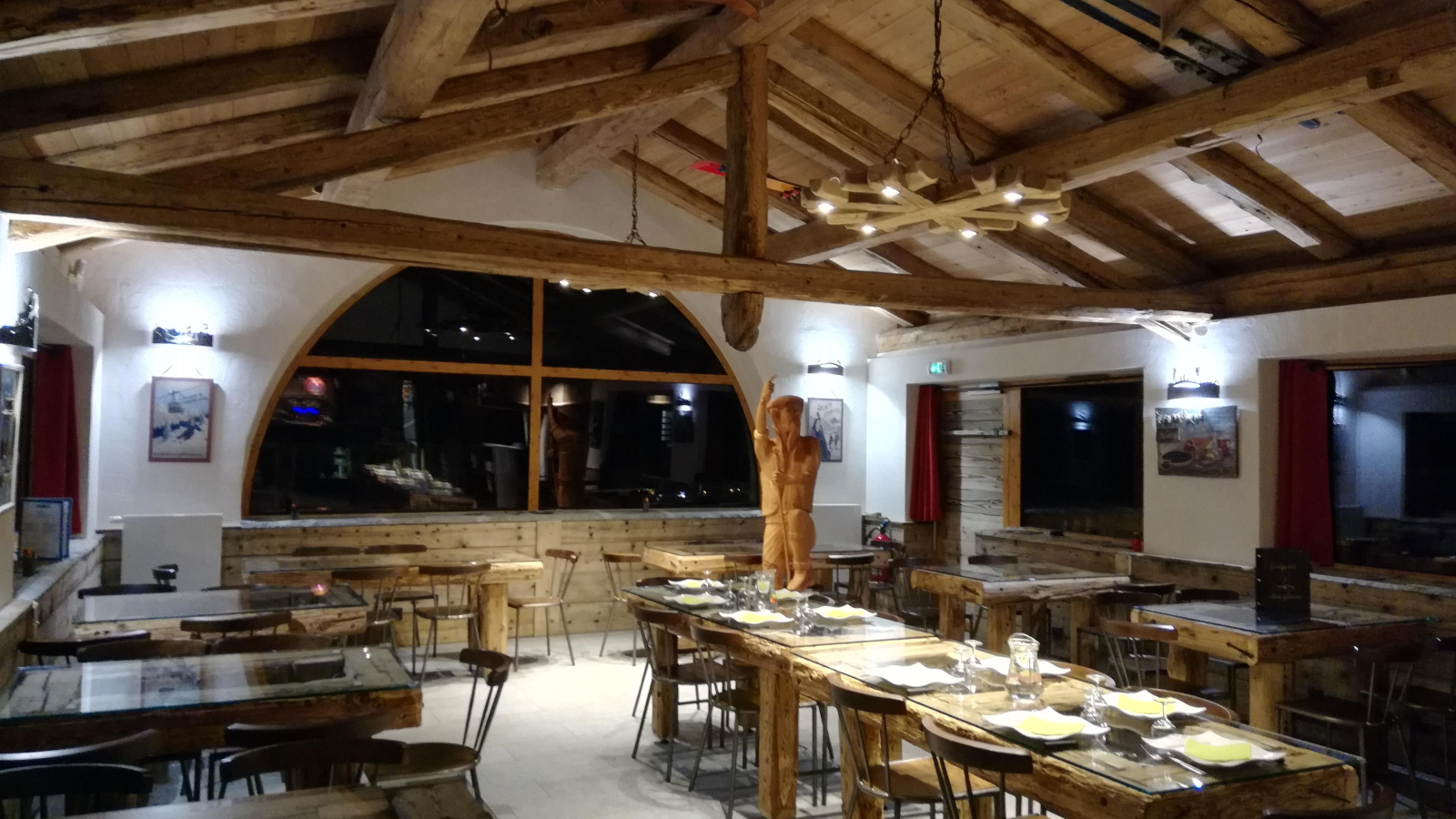 La Crêperie des Glaces, bar-restaurant on the slopes of Val Cenis