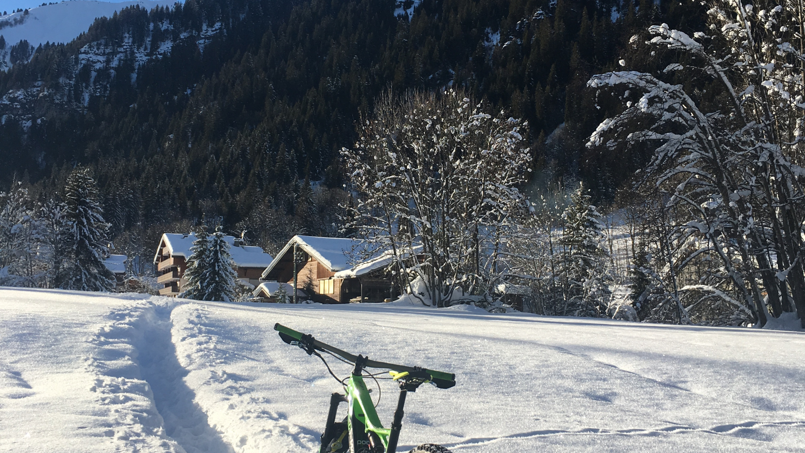 VTT électrique sur neige, sortie sur le domaine skiable de Châtel Liberté