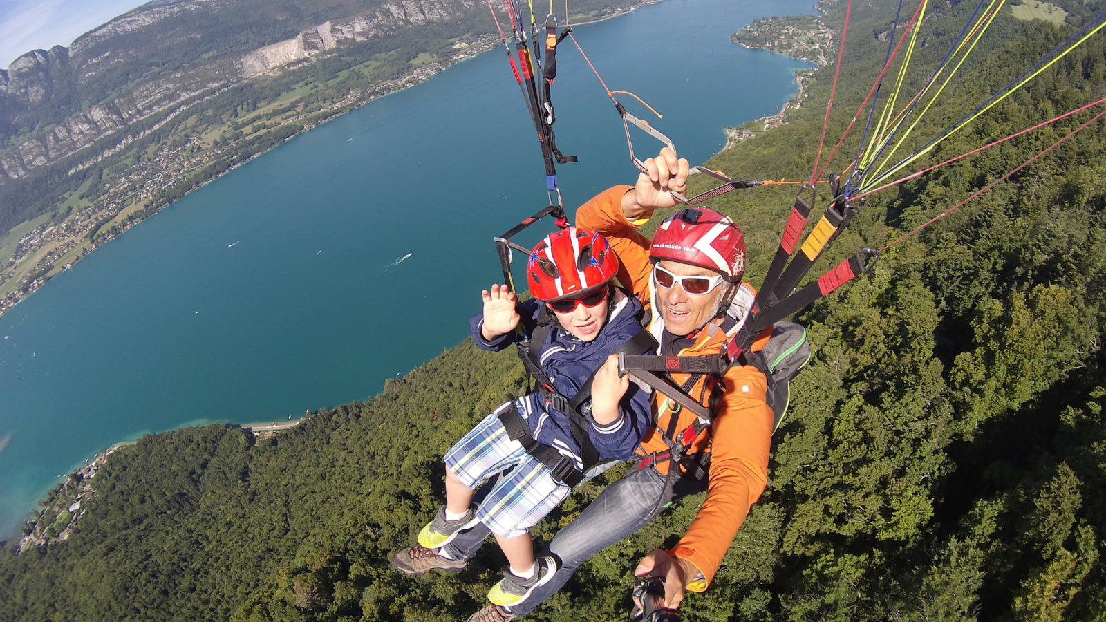 Aeroslide paragliding kid flight