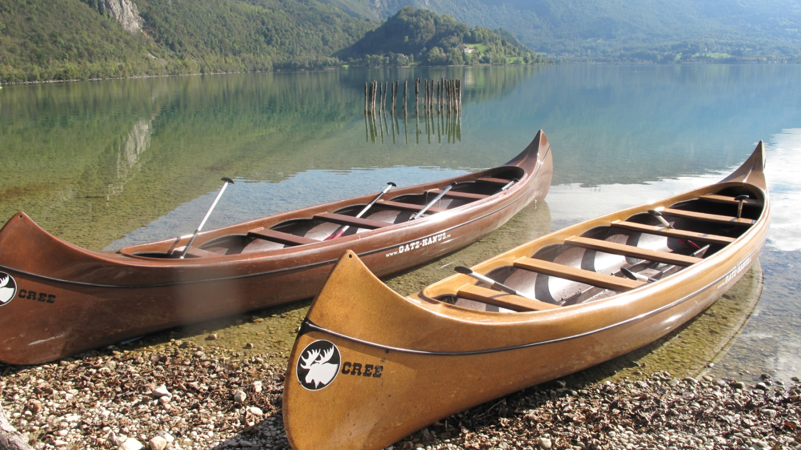 Canoe canadien lac d'Aiguebelette