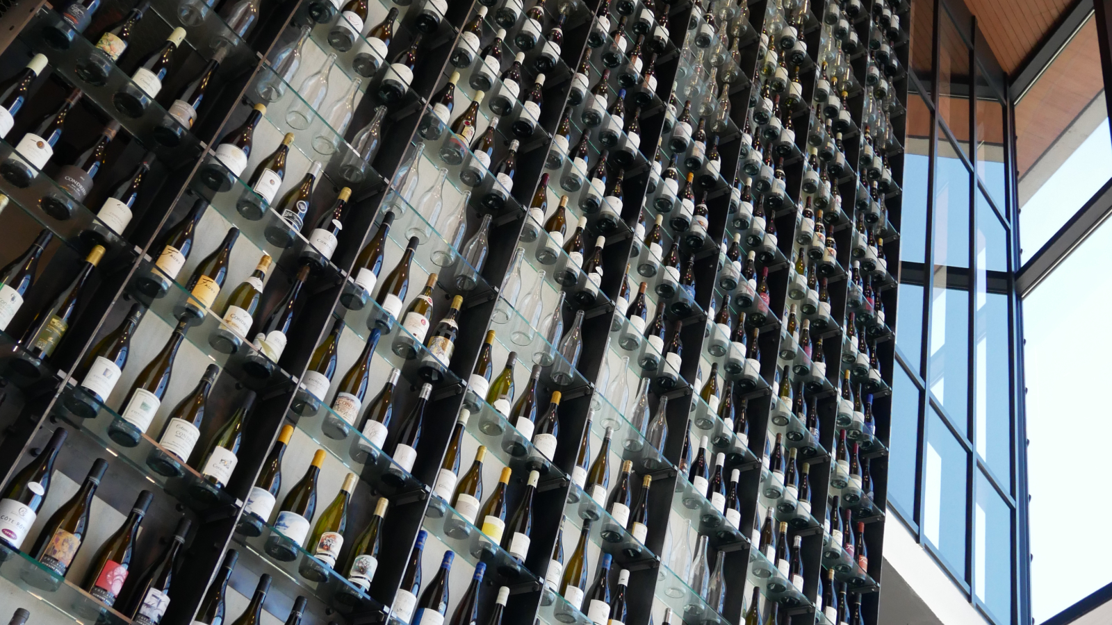 Mur à vins du pavillon du tourisme de Vienne