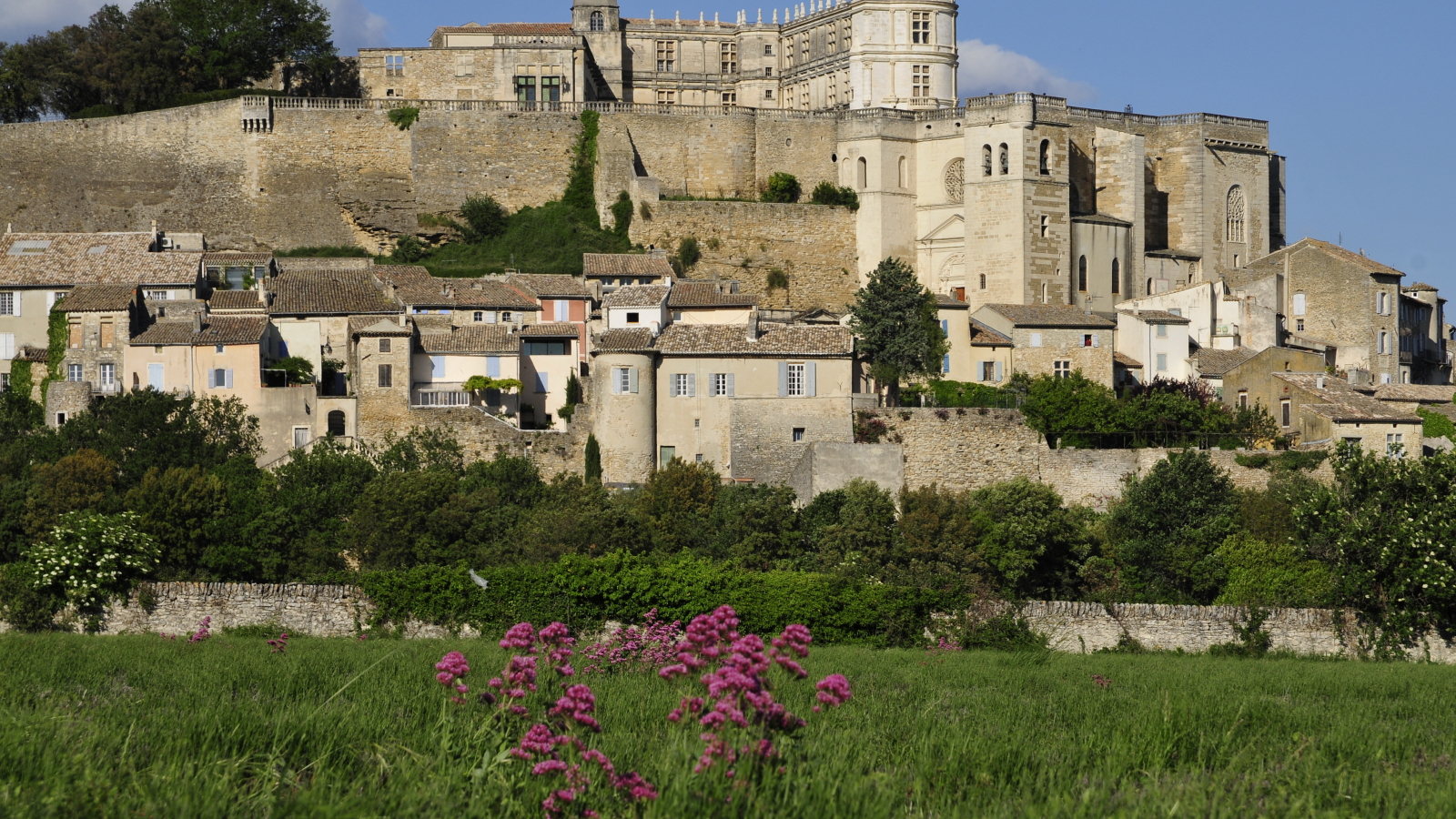 Grignan - Pays de Grignan - Enclave des Papes à la carte