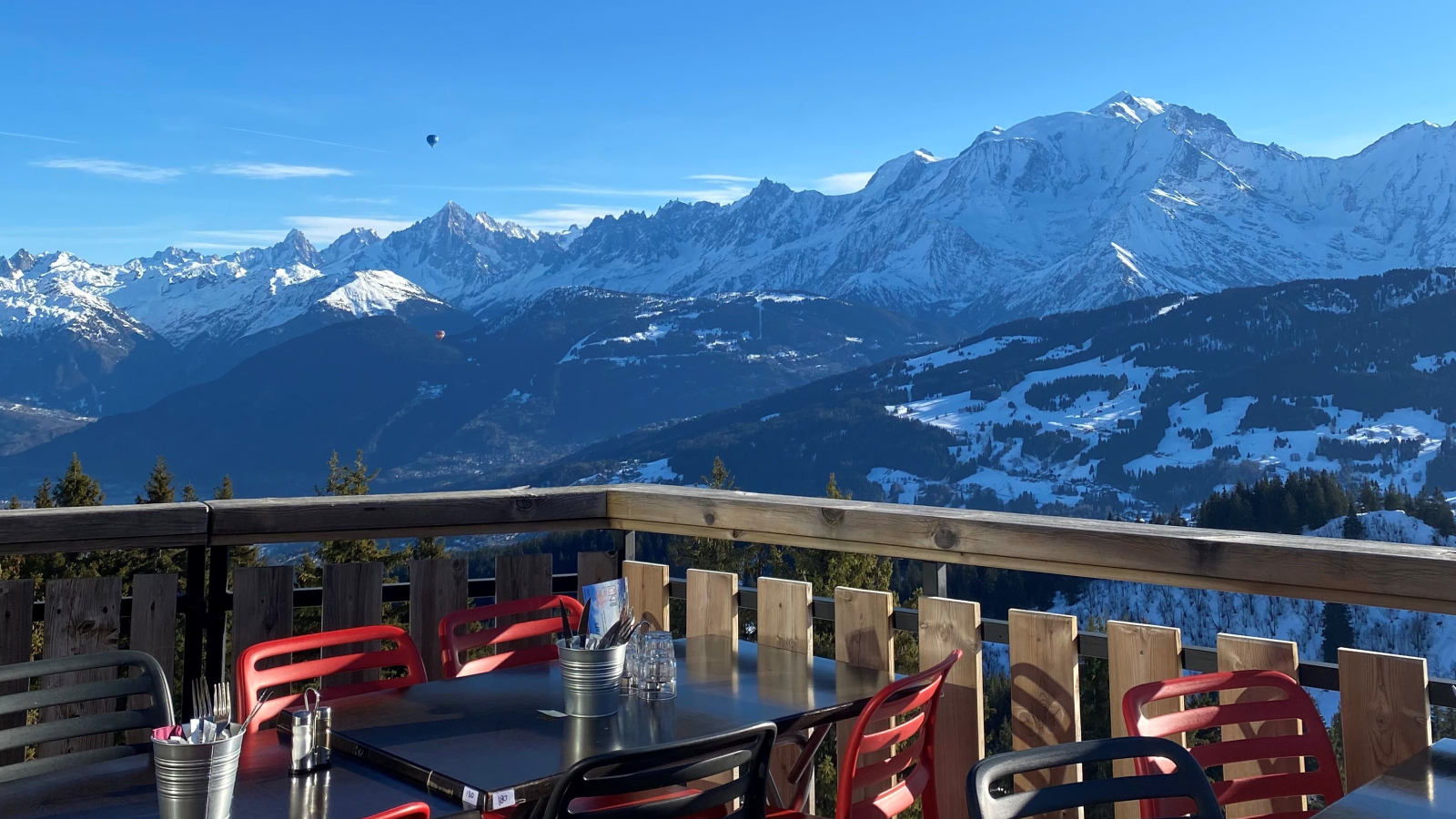 Terrasse vue Mont-Blanc