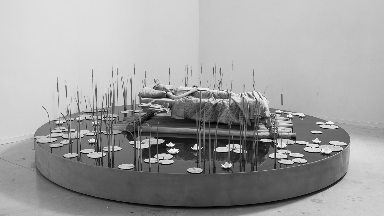 2019 - Hans Op de Beeck (né en 1969) - Polyester, polyuréthane, métal, polyamide, époxy, bois, enduit - Studio Hans Op de Beeck, Bruxelles