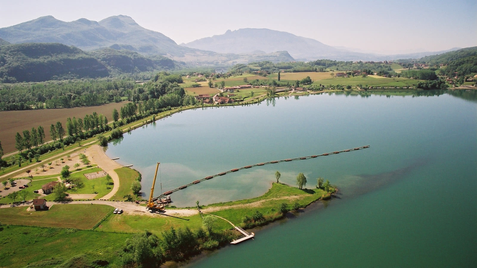 Vue sur le Rhône Cressin Rochefort