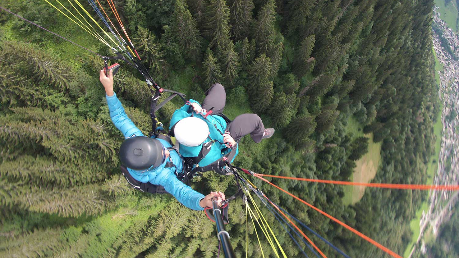 Vol découverte en parapente biplace