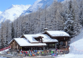 La Fema mountain restaurant in Val Cenis-Lanslevillard