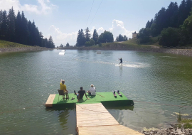 Photo wakeboard lac de la Grenouillère Chamrousse