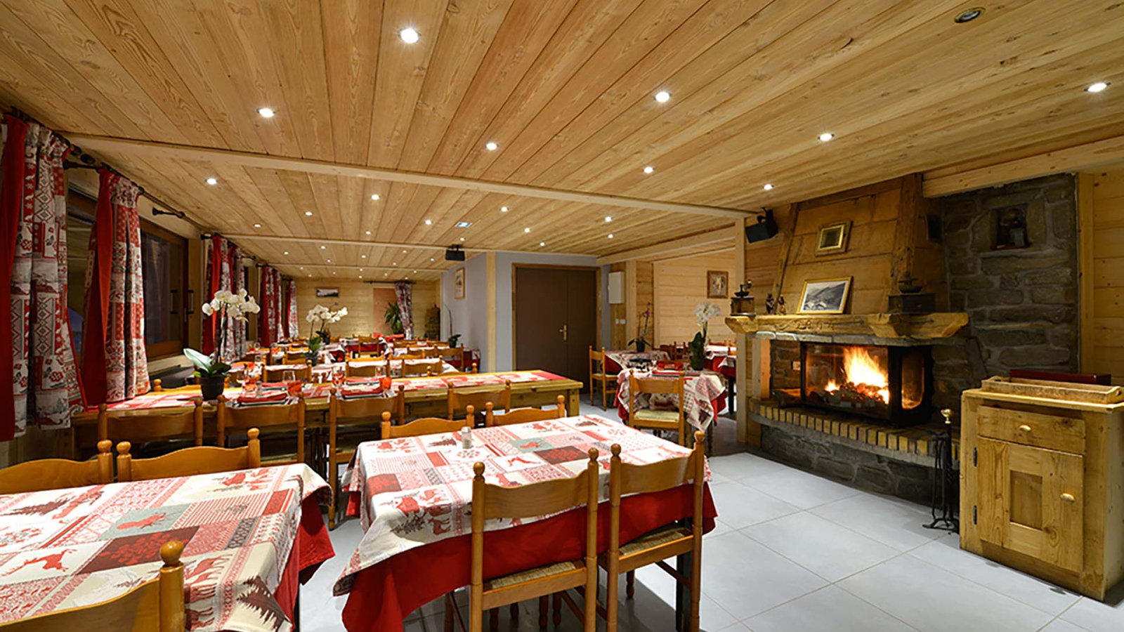 Restaurant le Schuss salle