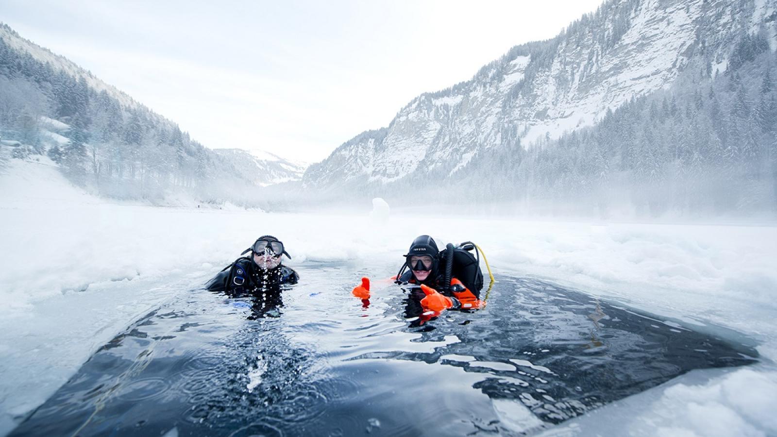 Plongée sous glace