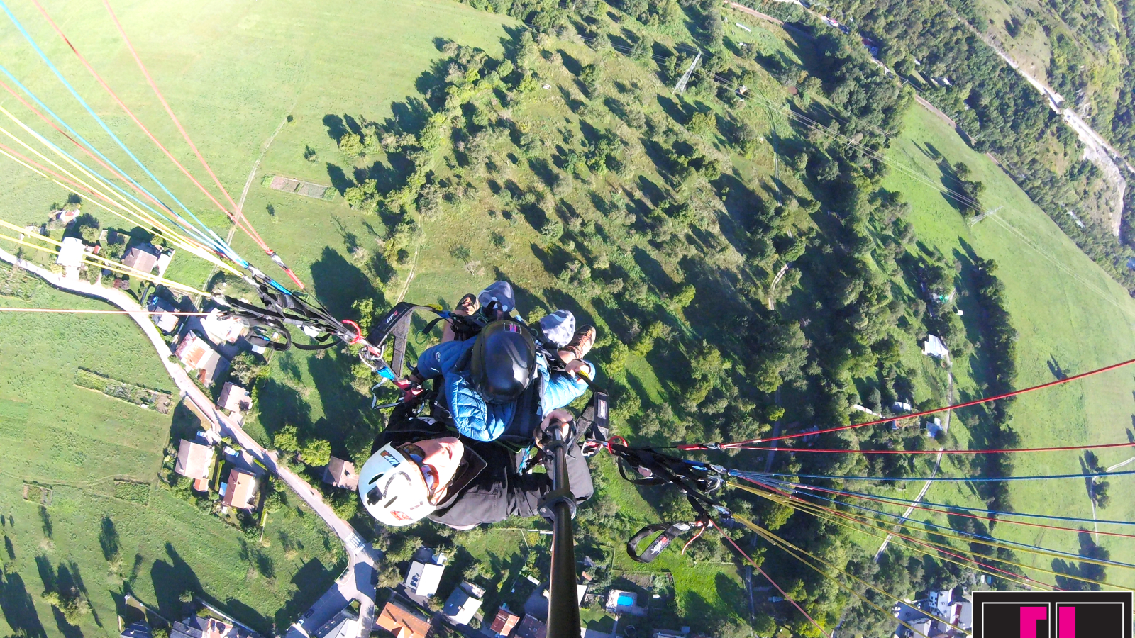 Paragliding with Elpro