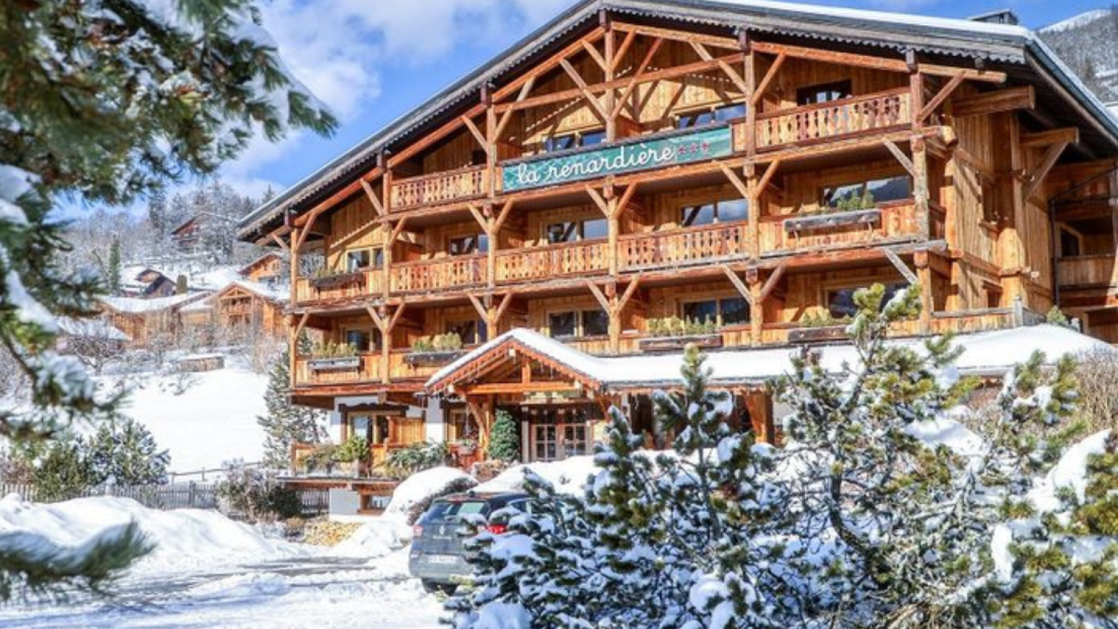 Façade du logement en hiver