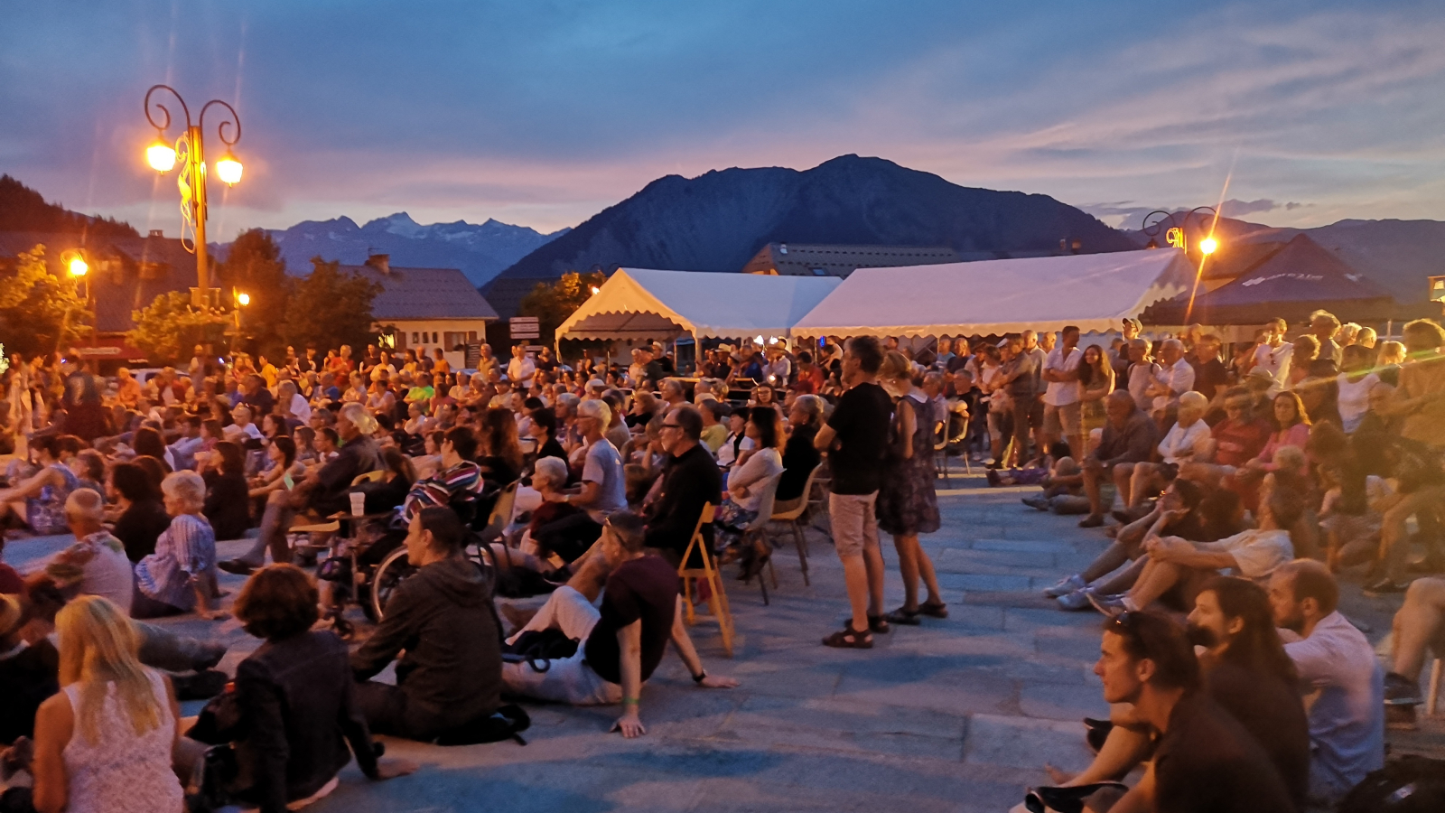 Concert sur la Place Opinel Albiez