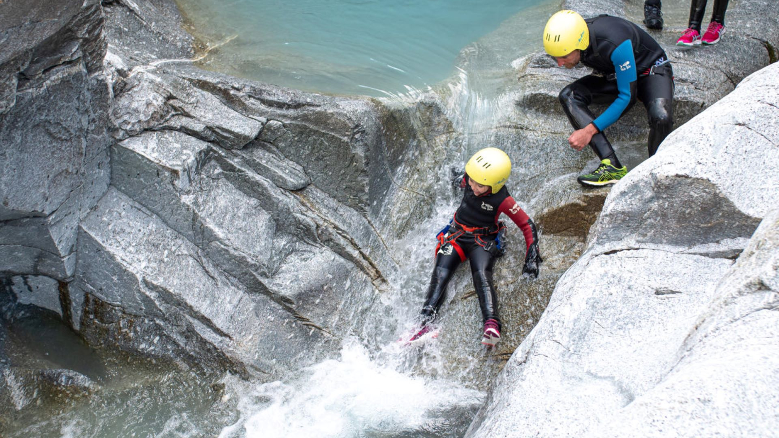 Supervised canyoning at Ecot