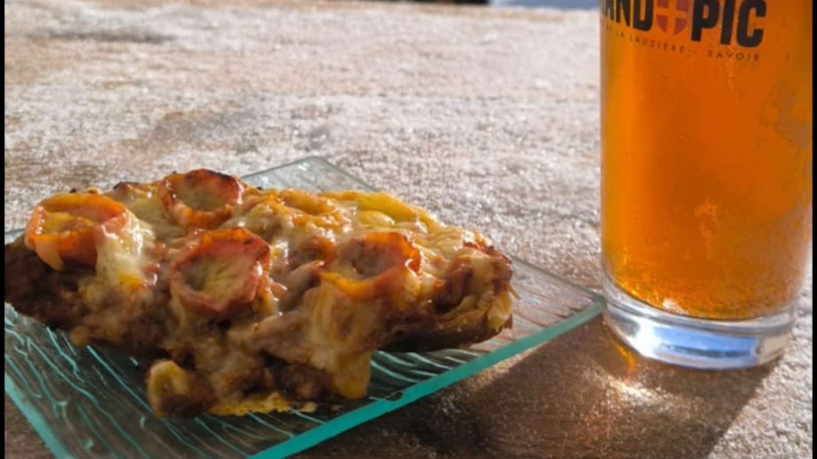 Bolognese toast and beer