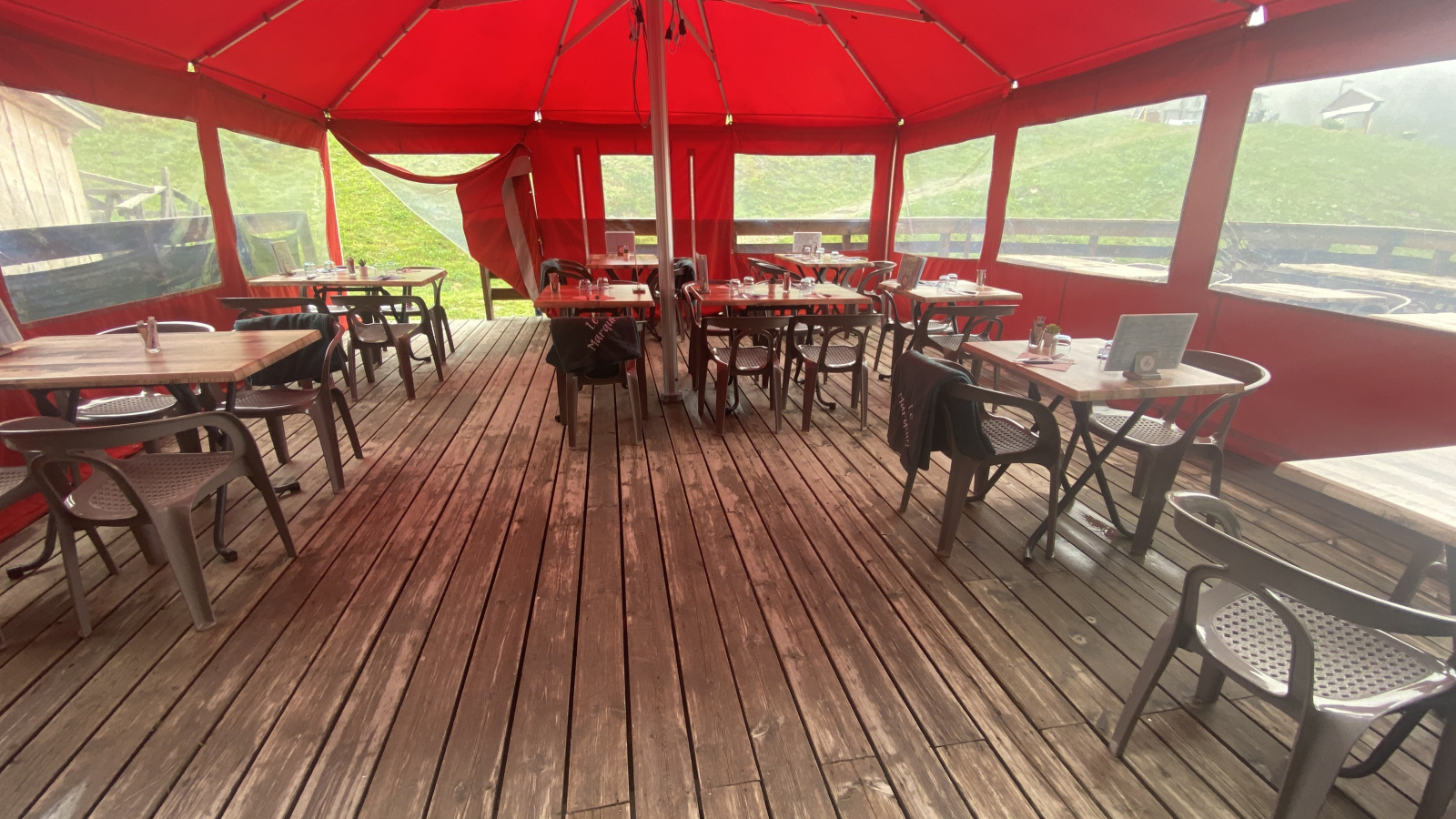 Notre terrasse s'adapte à la météo