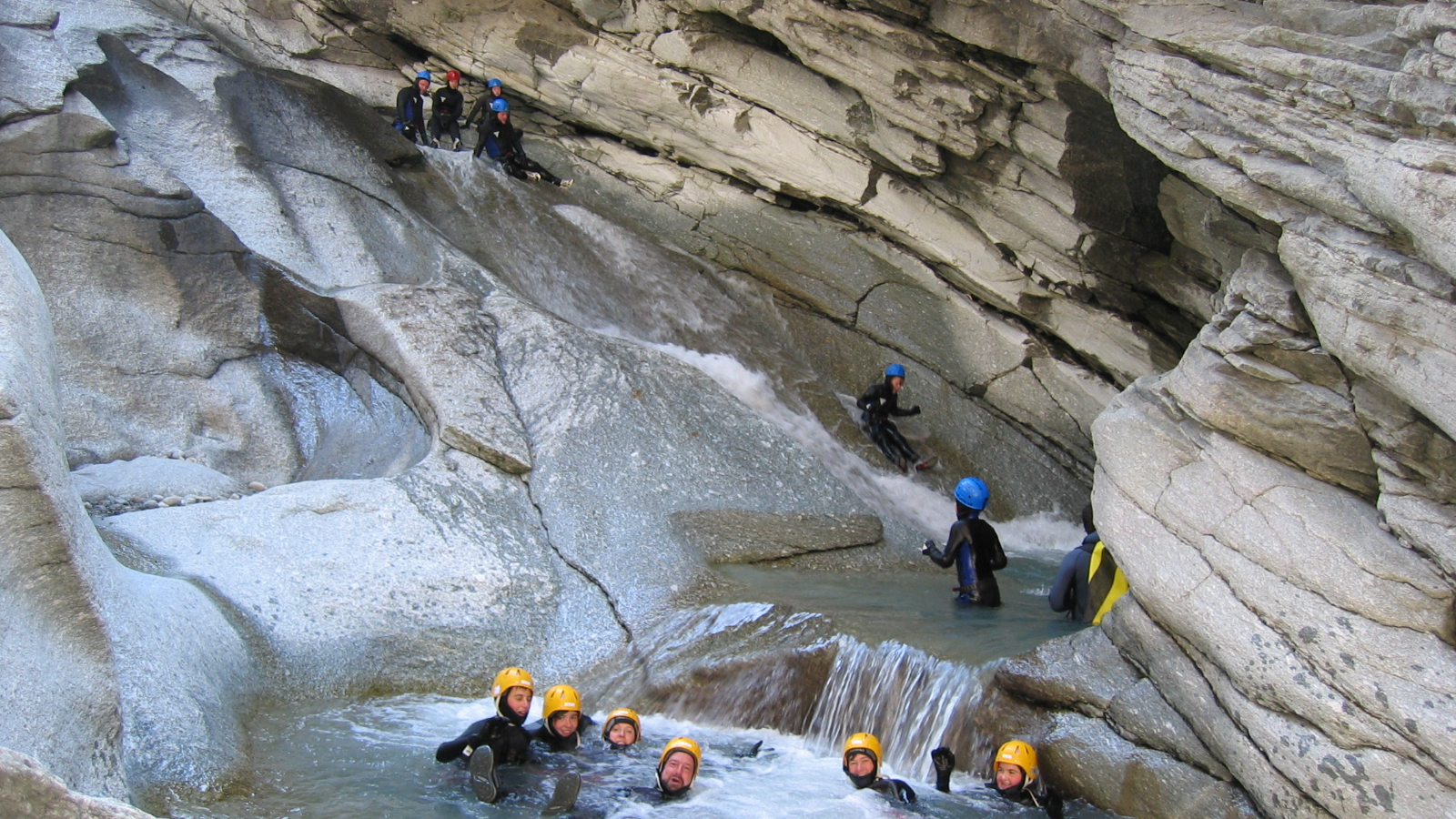 Descente en canyoning