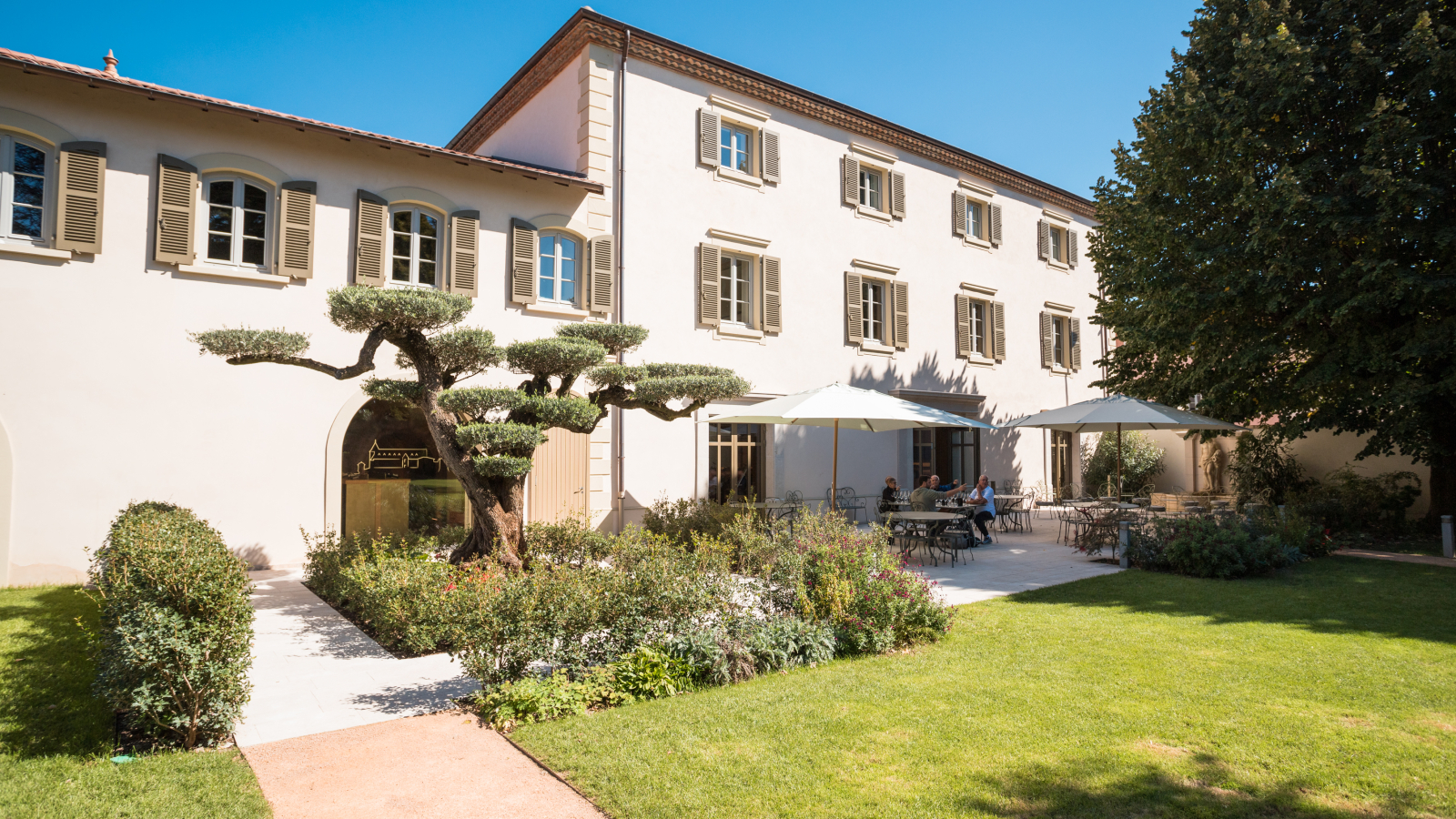 Les jardins du caveau du château