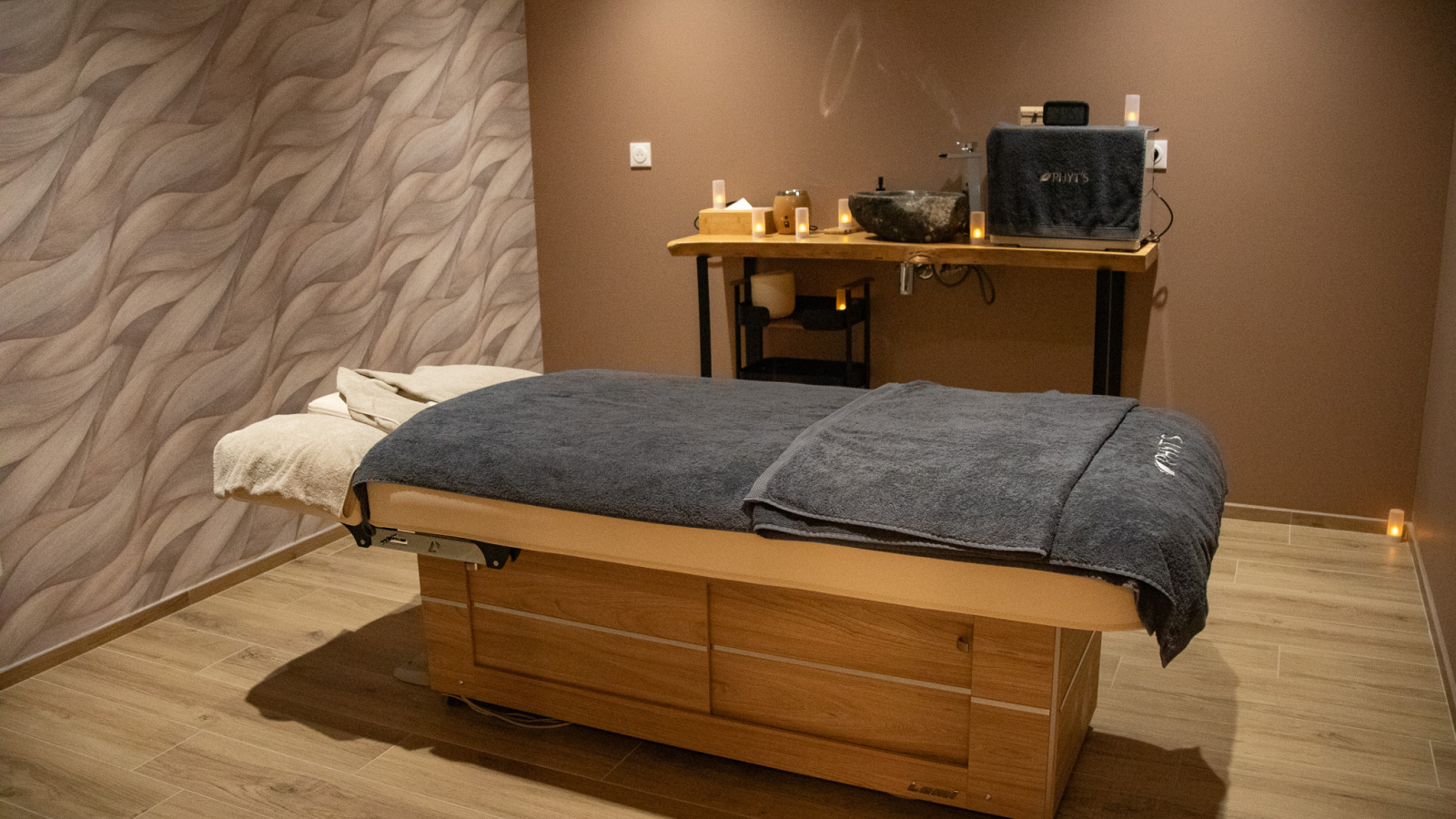 Table de soins et massages du Spa L'équilibre