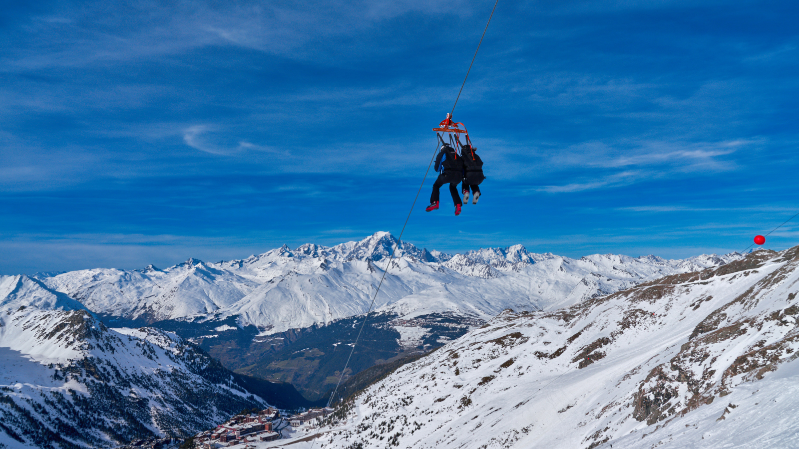 Tyrolienne de l'Aiguille Rouge