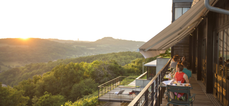 L'Ermitage Cuisine-à-manger - Terrasse avec vue