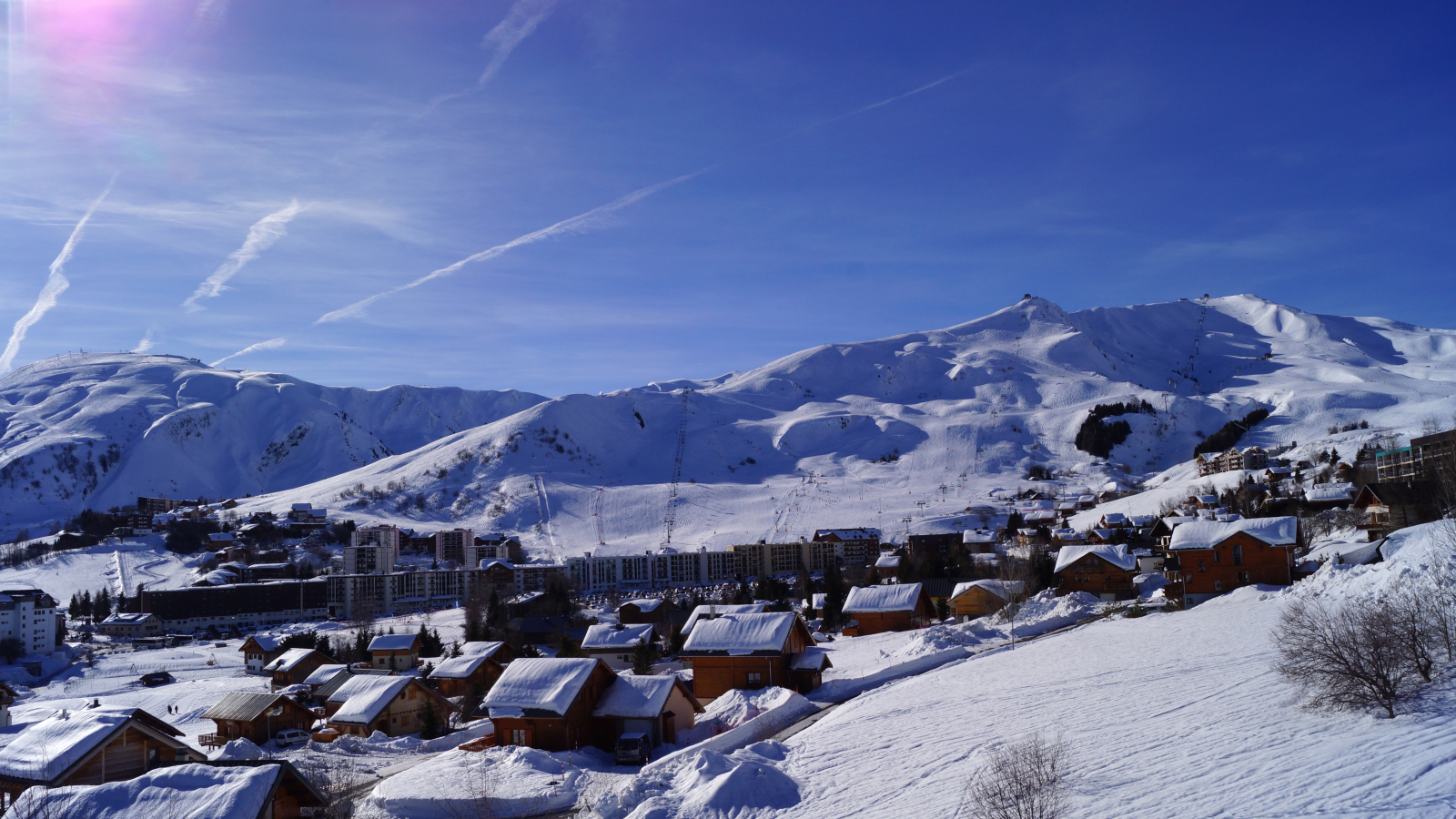 la Toussuire seen from the right bank