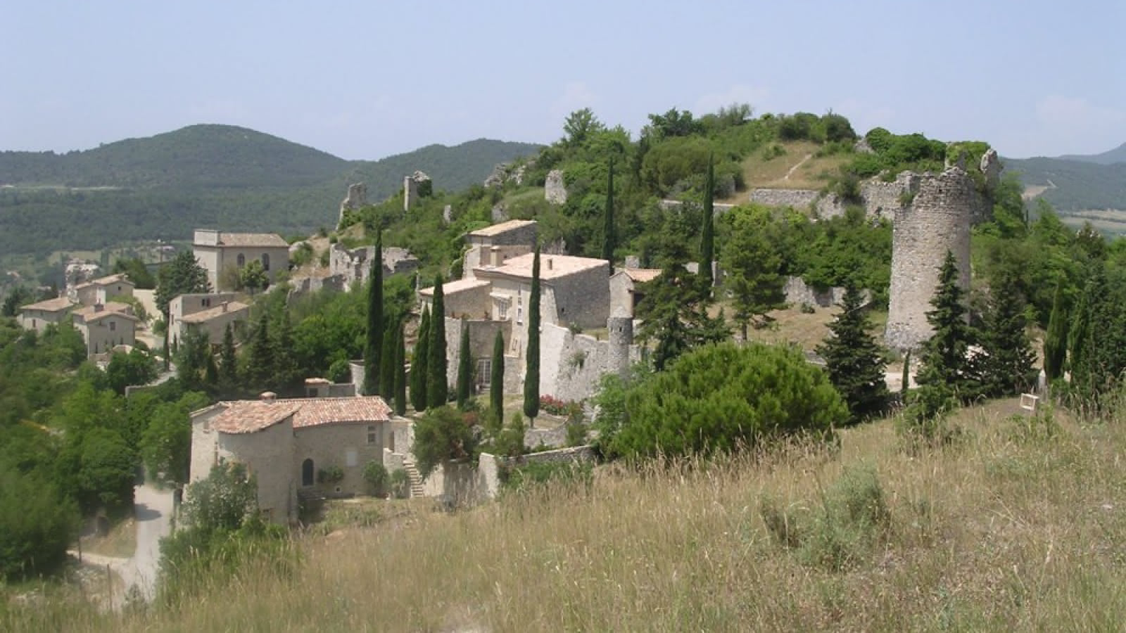 Week-end senteurs botaniques et villages perchés de la Vallée de la Drôme