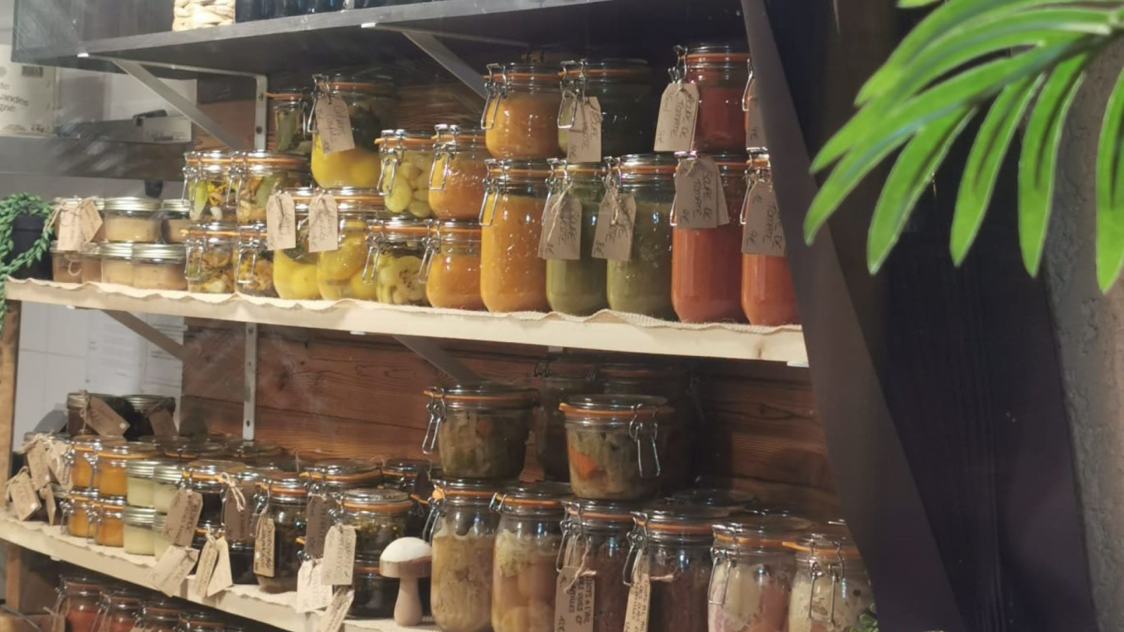 Jar and beverage shelves