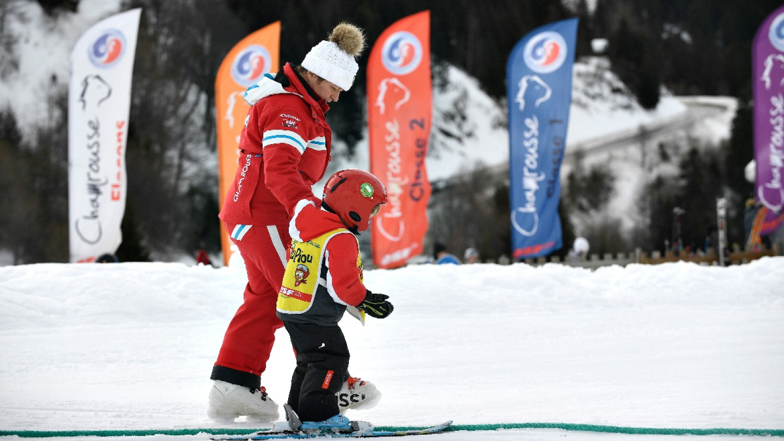 Beginner ski lesson picture