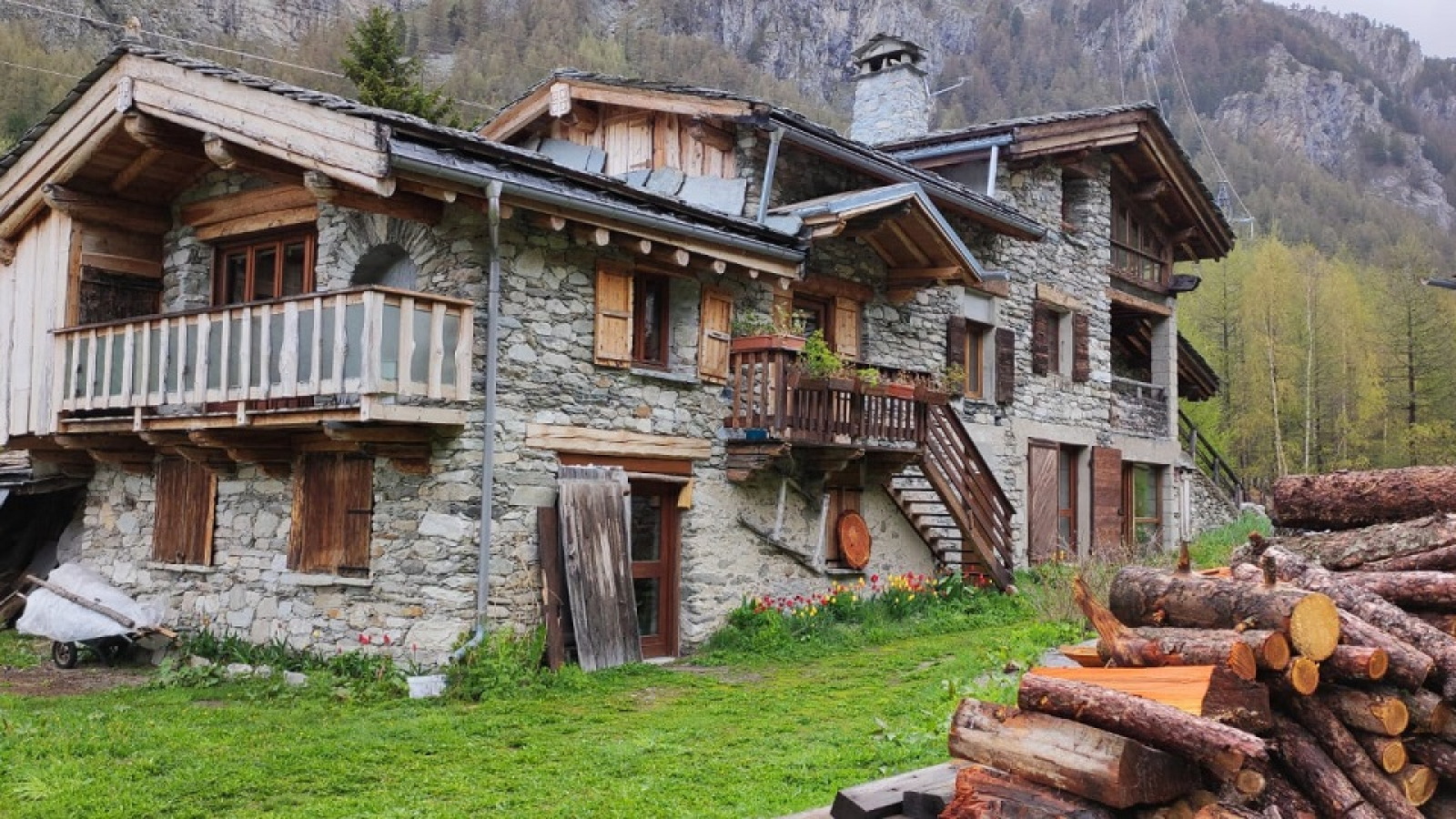 Suffet refuge in Val Cenis Bramans