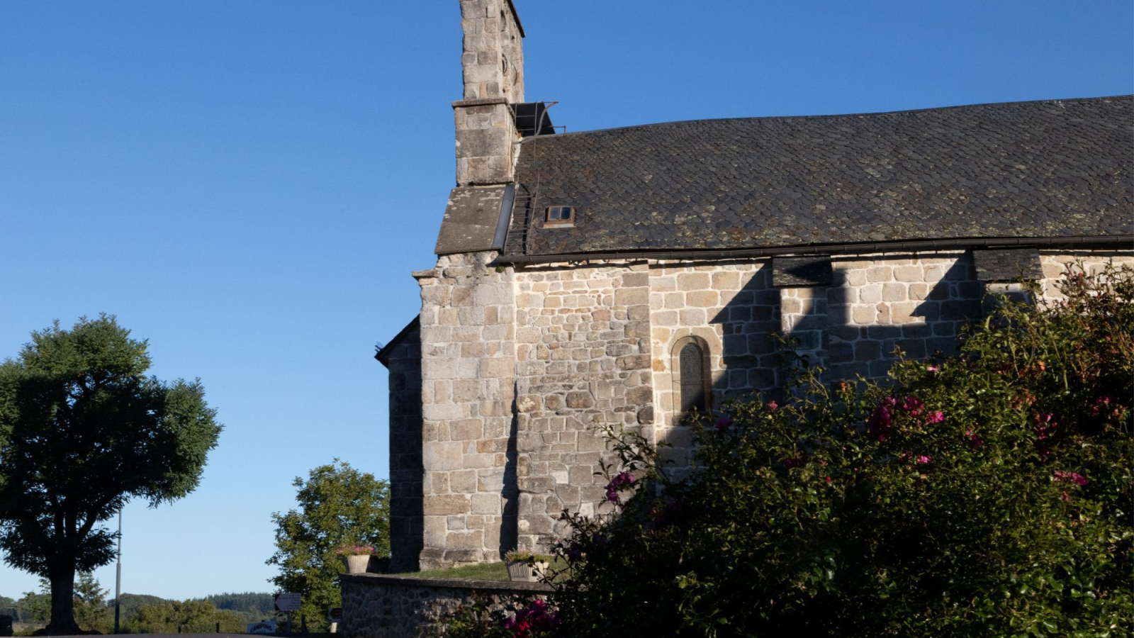 l'église de Beaulieu