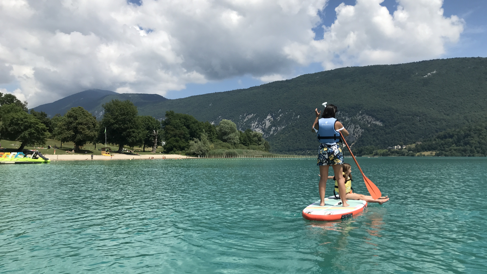 Location paddle au lac d'Aiguebelette