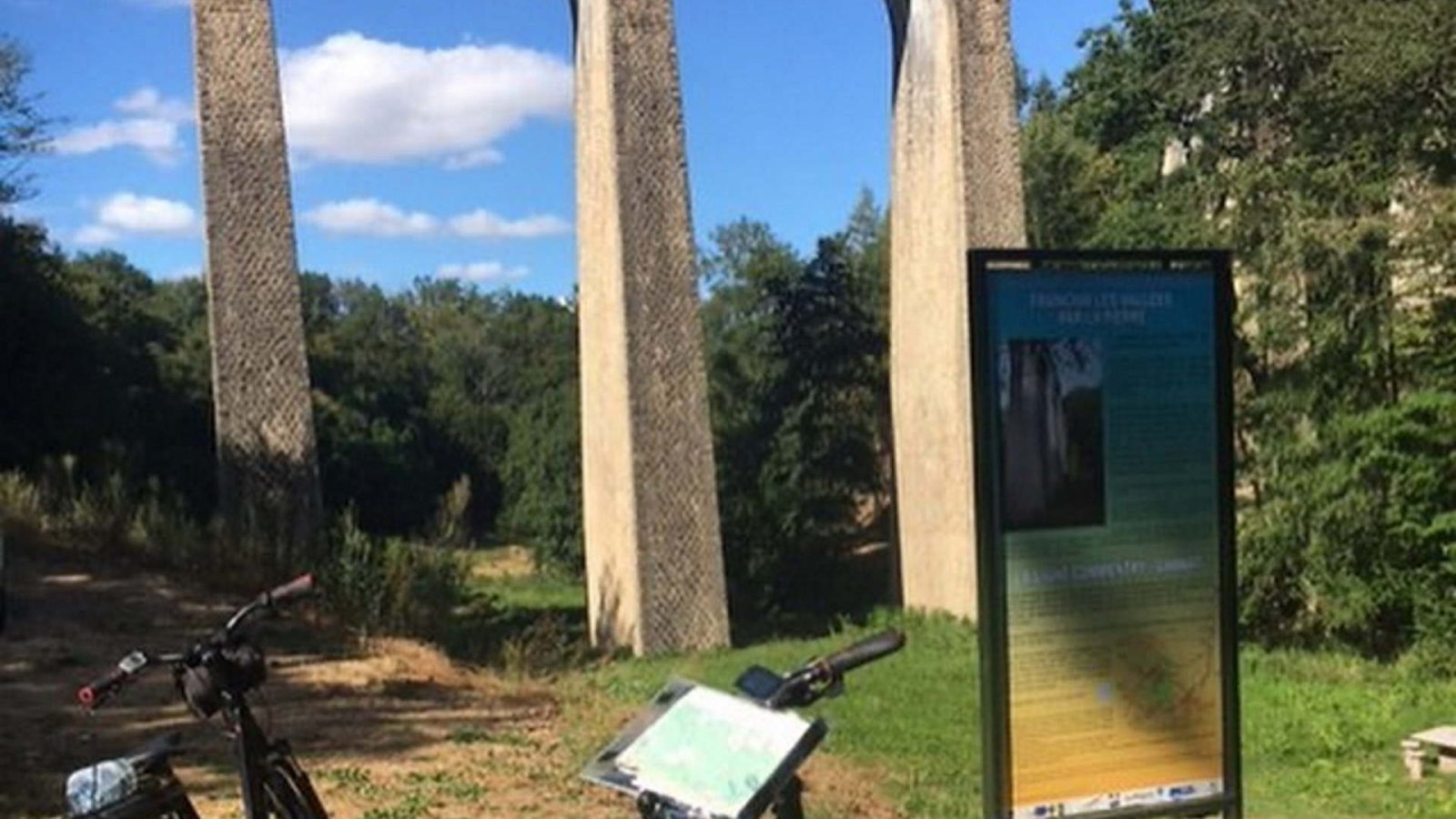 Un vélo à la campagne