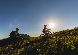 VTT électrique et apéro savoyard