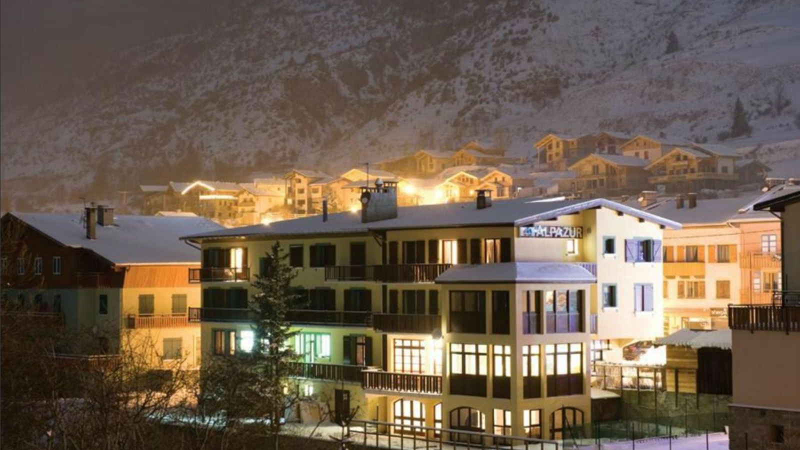 The river-side exterior at night