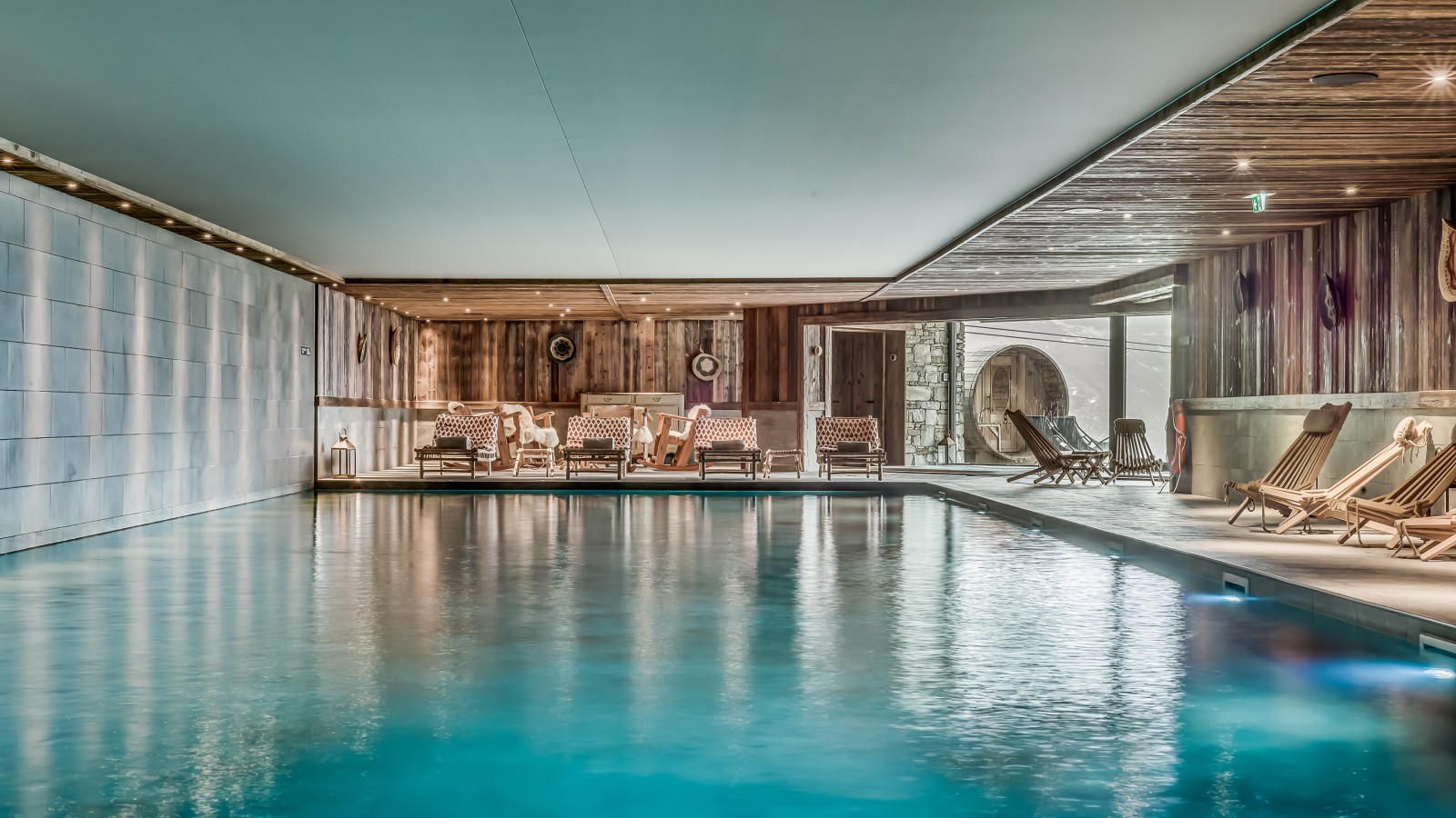 Piscine semi-olympique - Le Refuge de Solaise