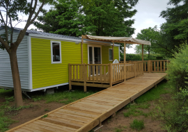 Mobile home vu de l'extérieur