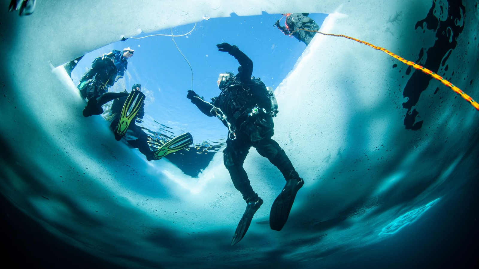 Chamrousse ice diving photo