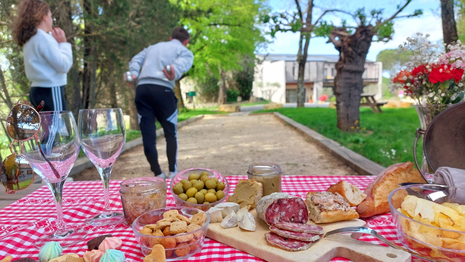 Panier nomade et pétanque