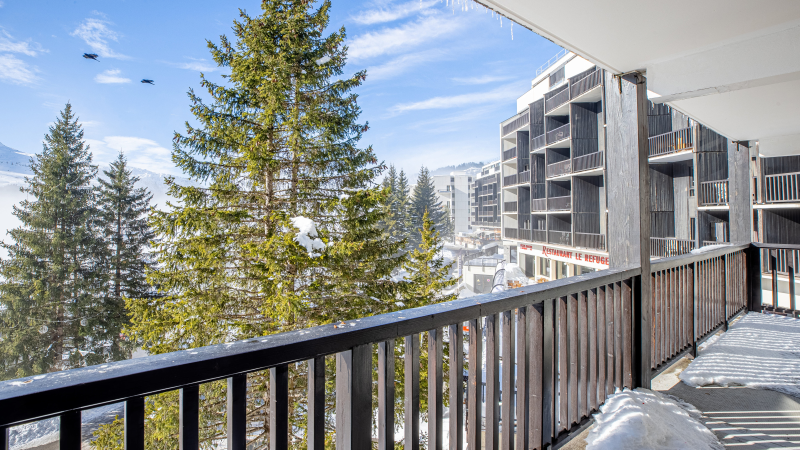 Balcon avec vue sur Flaine Forêt