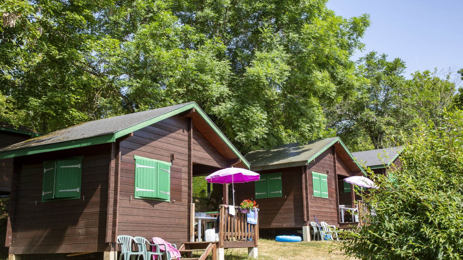 Cabanes nature au camping de Tauves