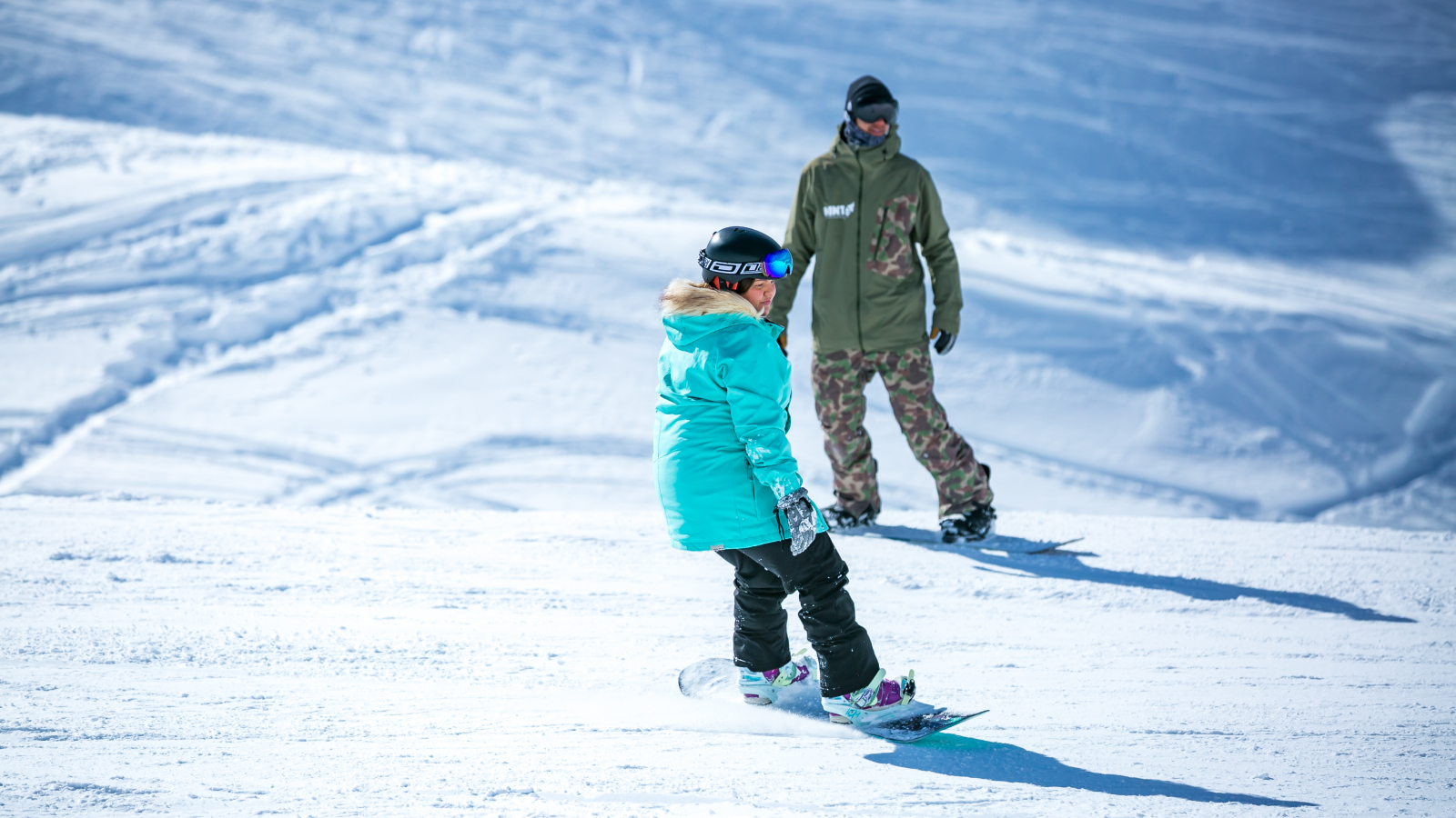 Mint Snowboard School