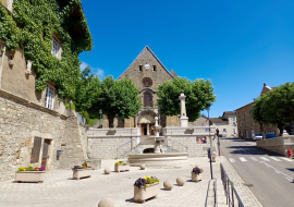 Saint-Chef, cité abbatiale - Balcons du Dauphiné - Nord Isère - à moins d'une heure de Lyon