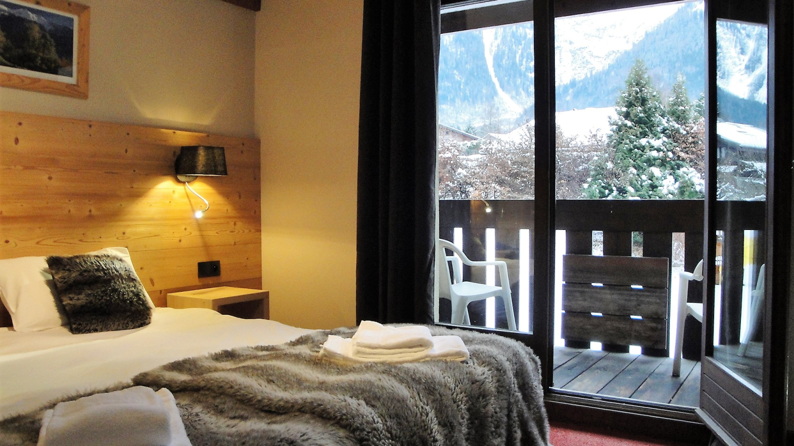 hotel du bois les houches chambre et balcon