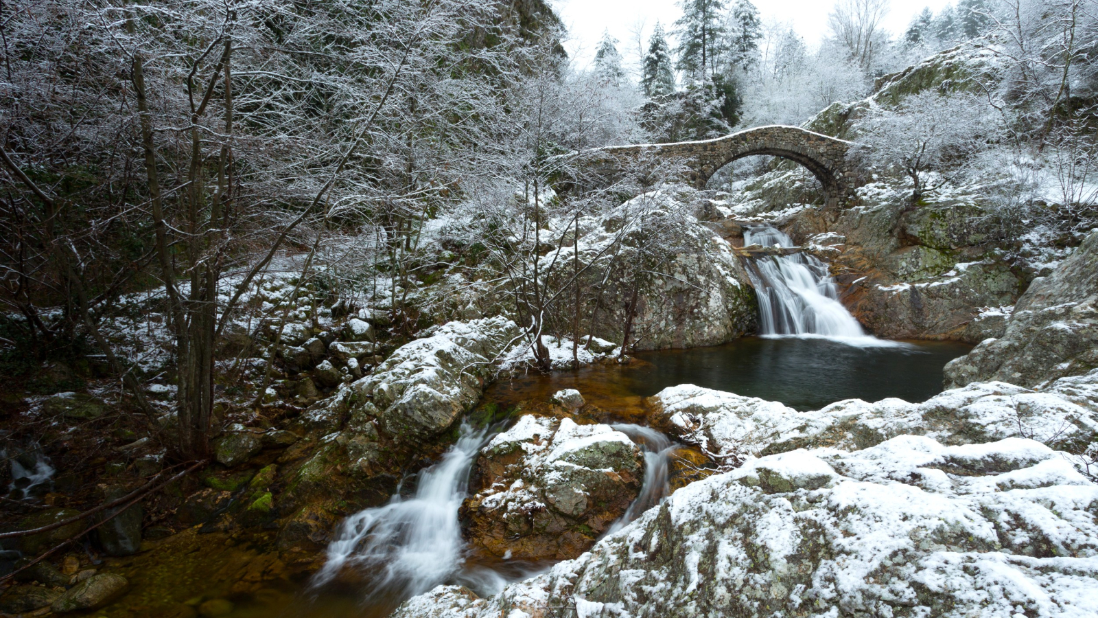 Jaujac - Le Pont Romain-2 ©S.BUGNON