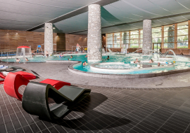 Piscine + transat - Centre Aquasportif Val d'Isère